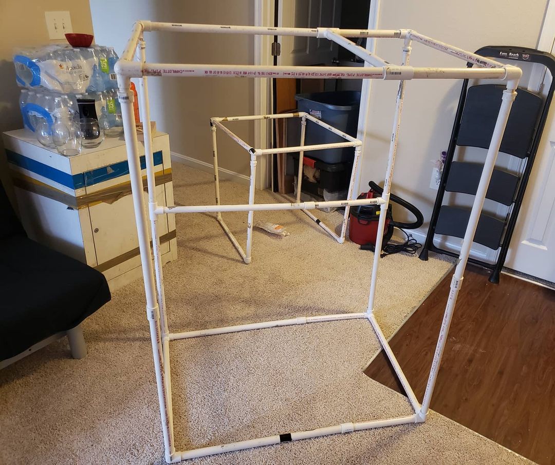 Easy and Low Budget DIY Grow Tent Ideas LumBuy