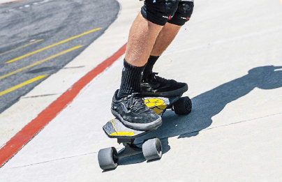 Swagtron NG-3 electric skateboard (1)