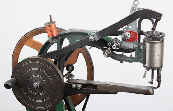 leather-sewing-machine-3