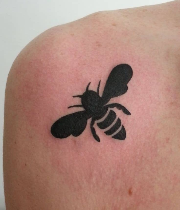 Black Bee Tattoo